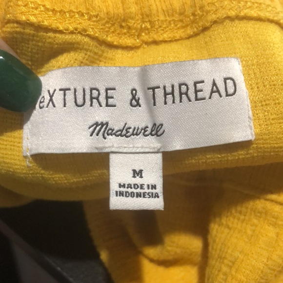 Texture & Thread Madewell yellow tie front top size medium - Picture 10 of 11